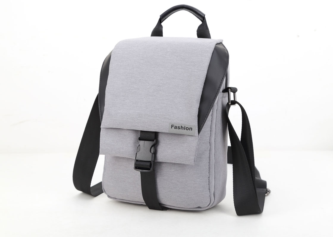 New leisure sport men's single shoulder spans bag